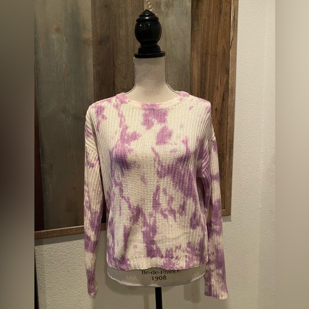 ✨VENUS✨ Purple Tie Dye Sweater Size XS